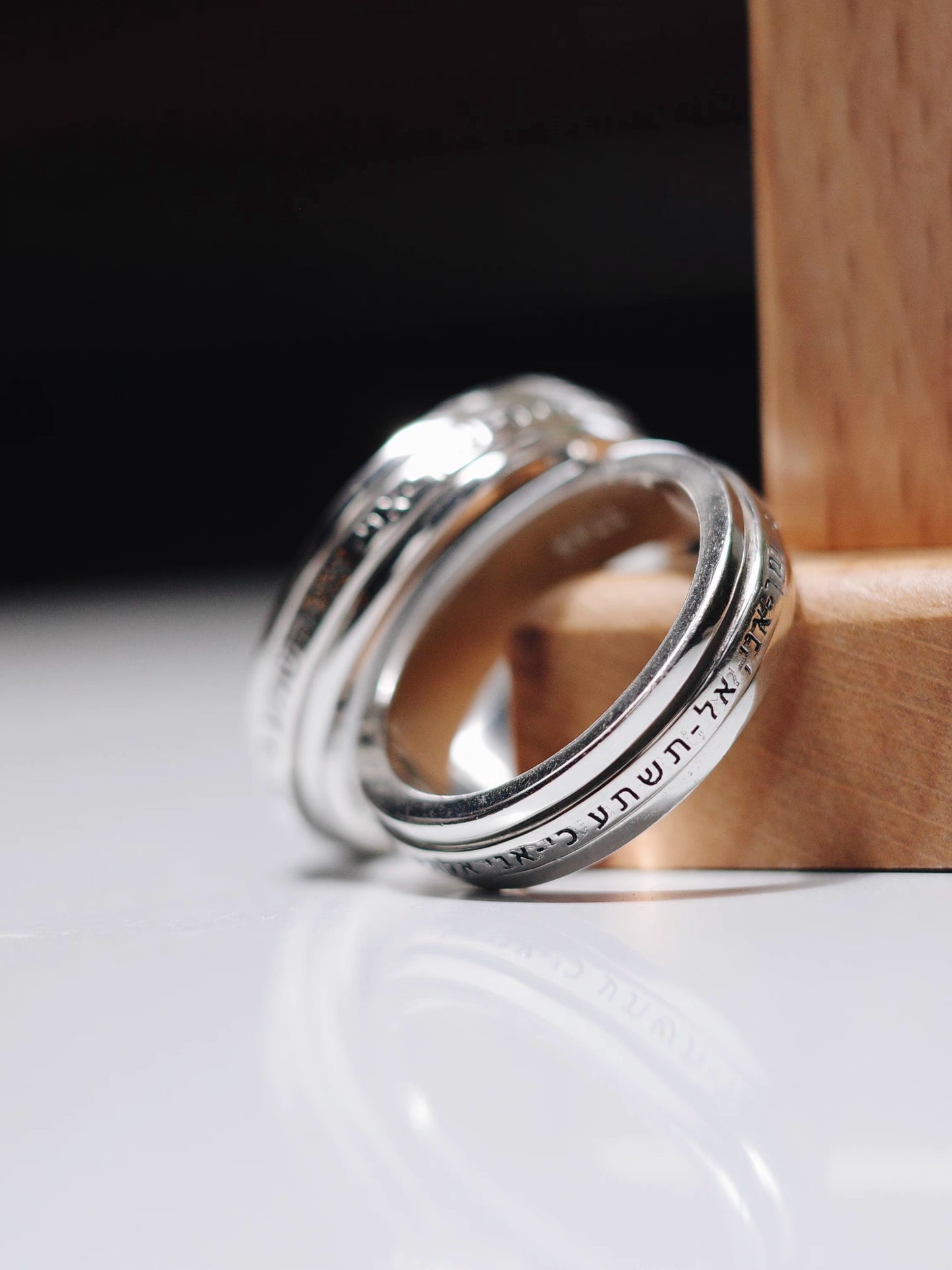 S925 Sterling Silver Double Rotating Ring with Hebrew Scripture – Isaiah 41:10