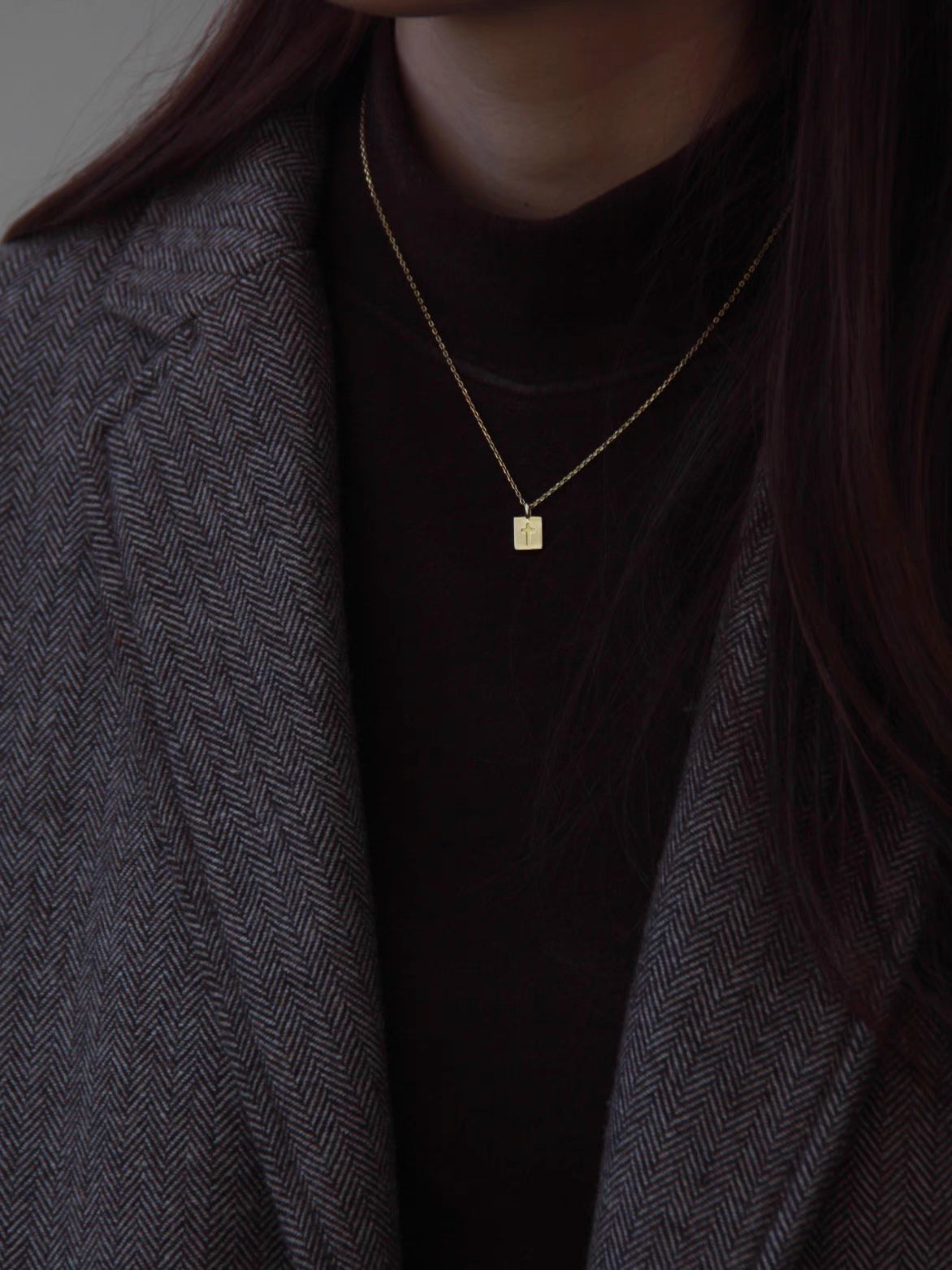 French Style Minimalist “The Truth Set Me Free” Gold-Plated Silver Cross Necklace