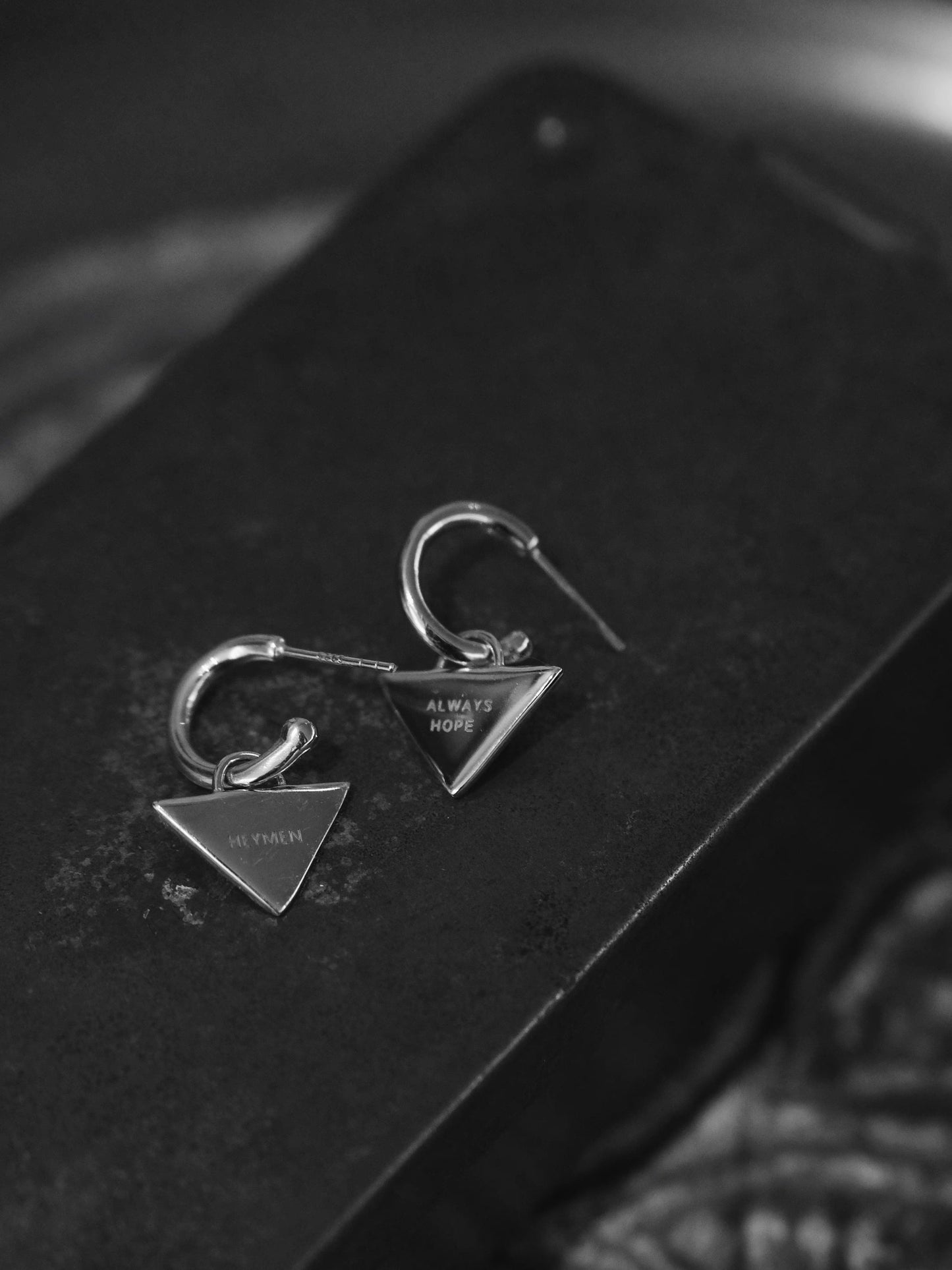 Original Design Minimalist S925 Silver Triangle Earrings – Symbol of Hope and the Trinity